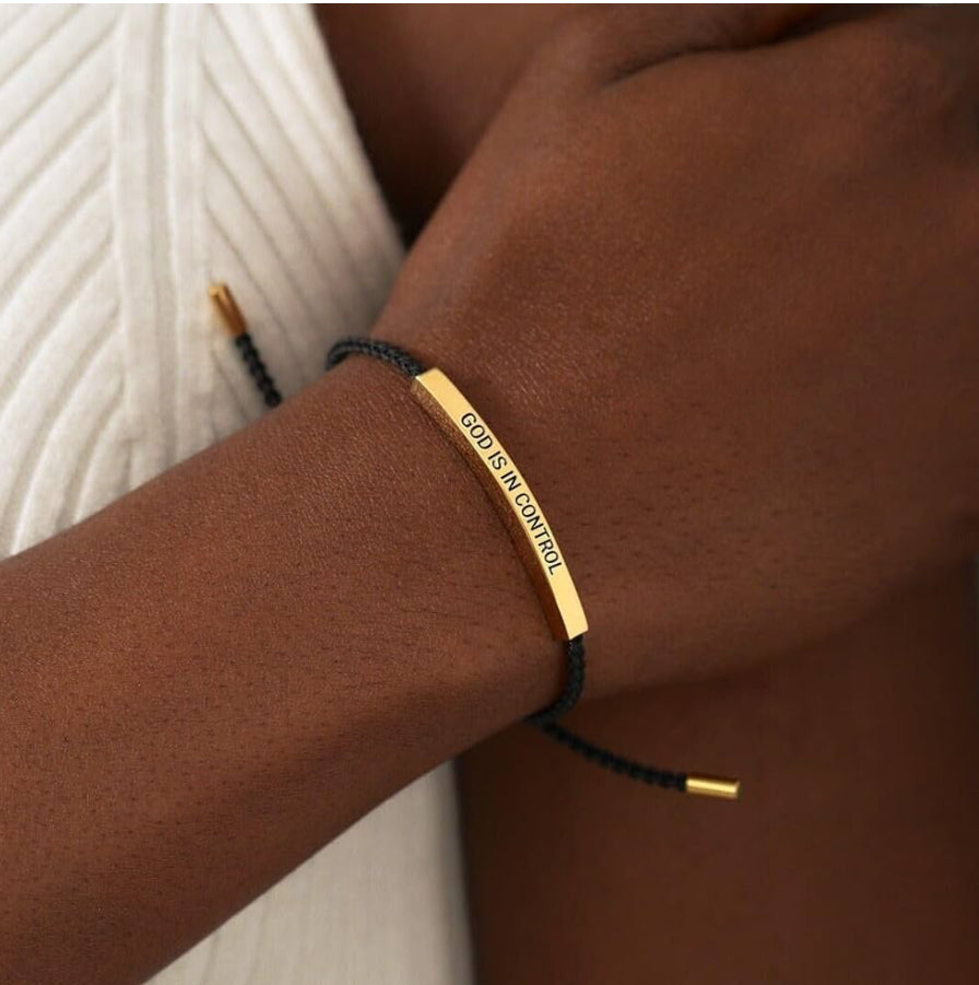 Verable"God is in control"Rope Bracelet